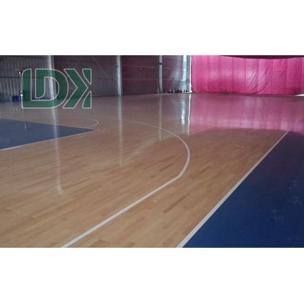 Installation du plancher FIBA