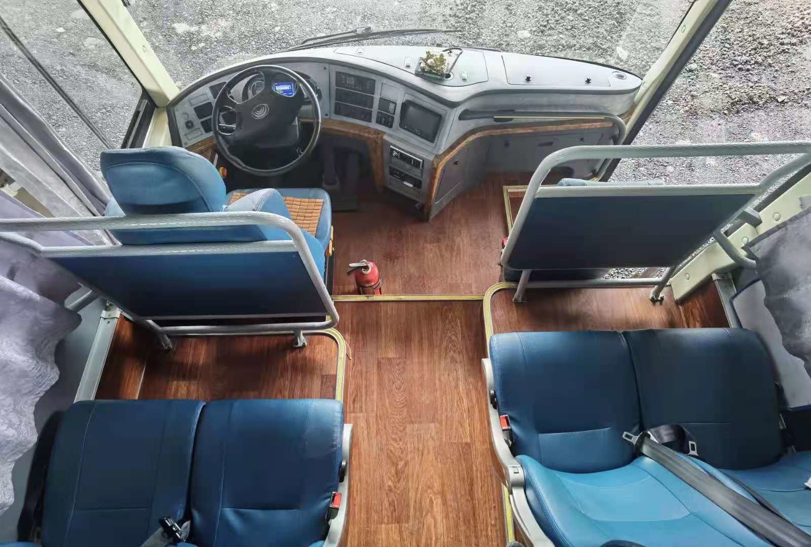 47 Seats Used Yutong ZK6115B Bus Used Coach Bus 2015 Year Steering LHD Diesel Engines New Fuel