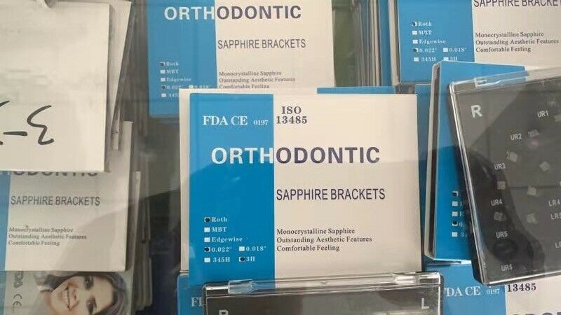 Ceramic Monocrystalline Sapphire Braces , Mini Roth Orthodontic Brackets