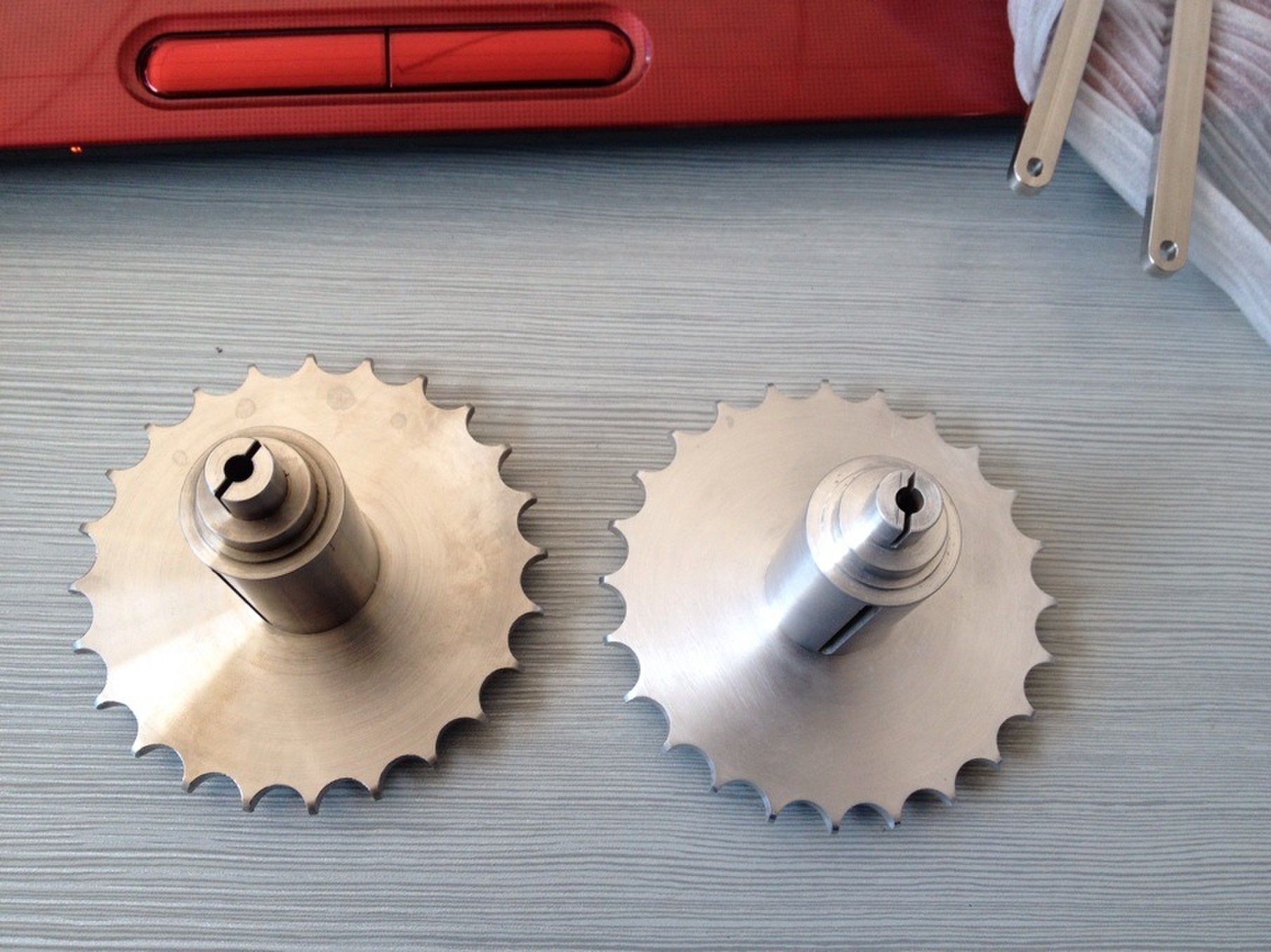 Customized precision CNC Metal Machining and milling Aluminum cnc machining service