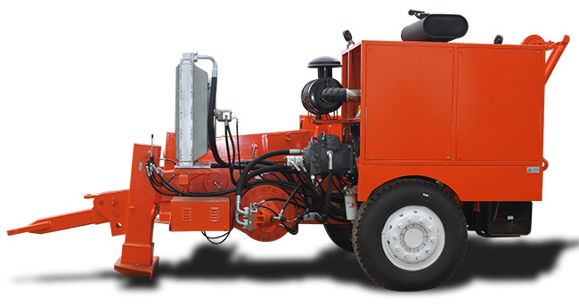 Power Line Stringing Equipment TY180 4-bundle Conductor Hydraulic Puller Cummins Engine