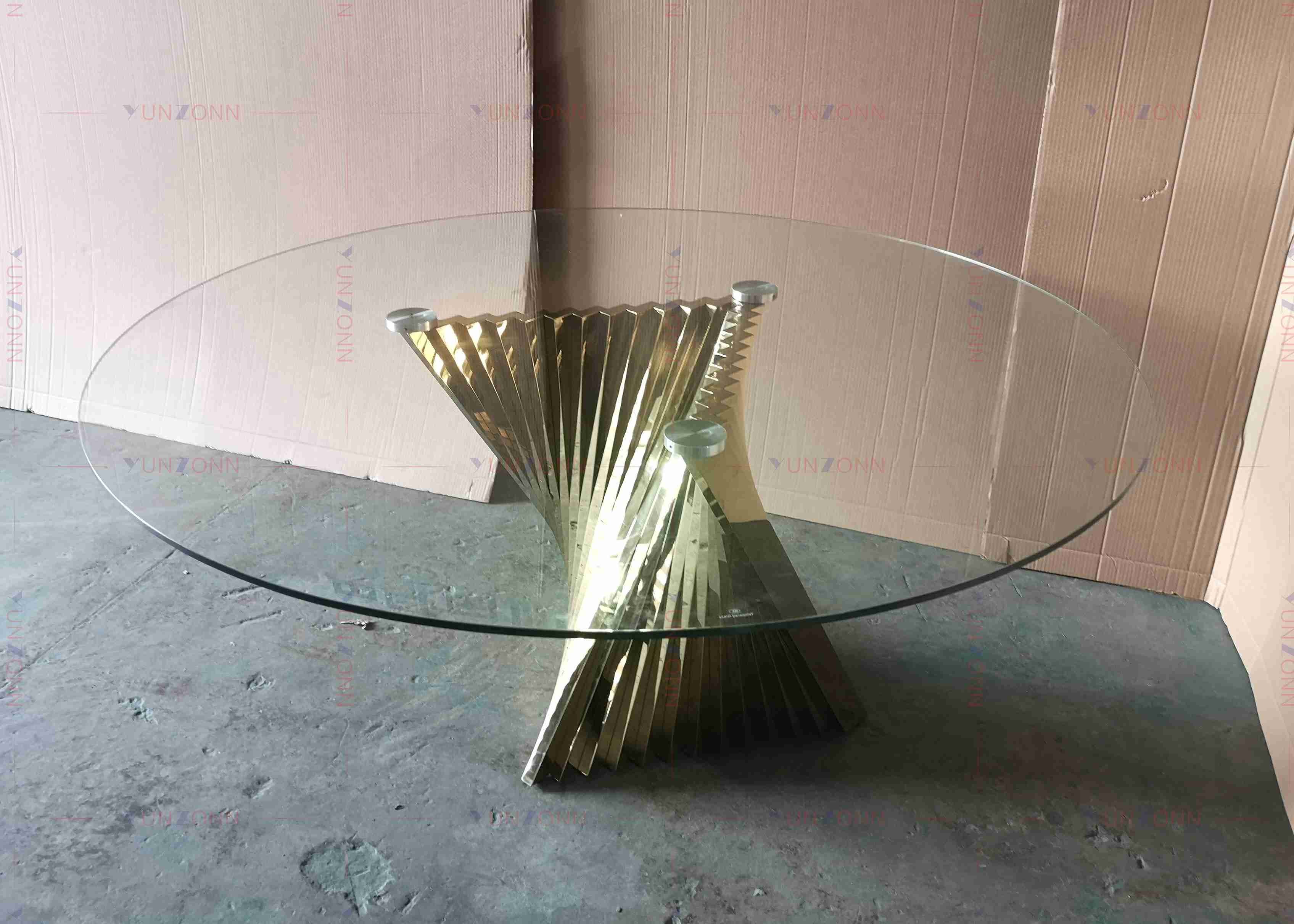 SS Base Luxury Modern Dining Tables Gloss Glass Dining Table Set For 4