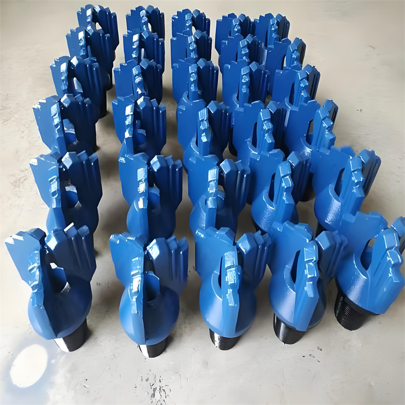 Tungsten Carbide Drag Drill Bit 165mm For Soft Rock Drilling