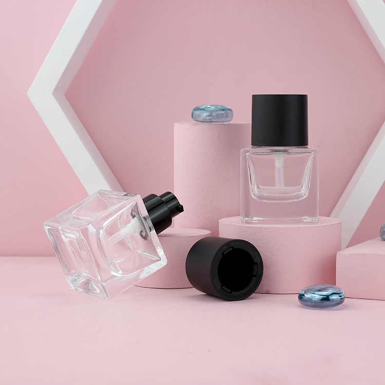 Empty 15ml 30ml Airless Foundation Bottle Clear Frosted With Pump