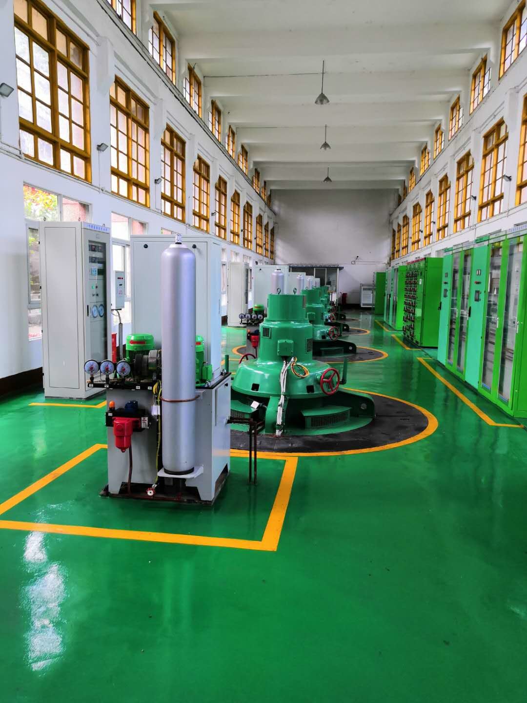 Axial Flow Type Kaplan Hydro Turbine Generator / Propeller Water Turbine 100 Kw