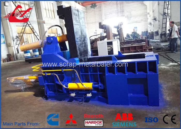 PLC Automatic Control Aluminum Can Compactor Machine , Scrap Steel Baler Machines 6500KG
