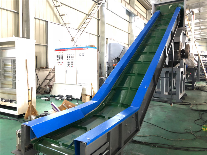 Rubber Modular Belt Conveyor For Plastic Recycling Machine 800mm
