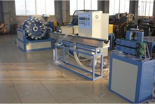 Pvc Fiber Reinforced Soft Plastic Pipe Extrusion Machine , Pvc Gridding Pipe Production Line