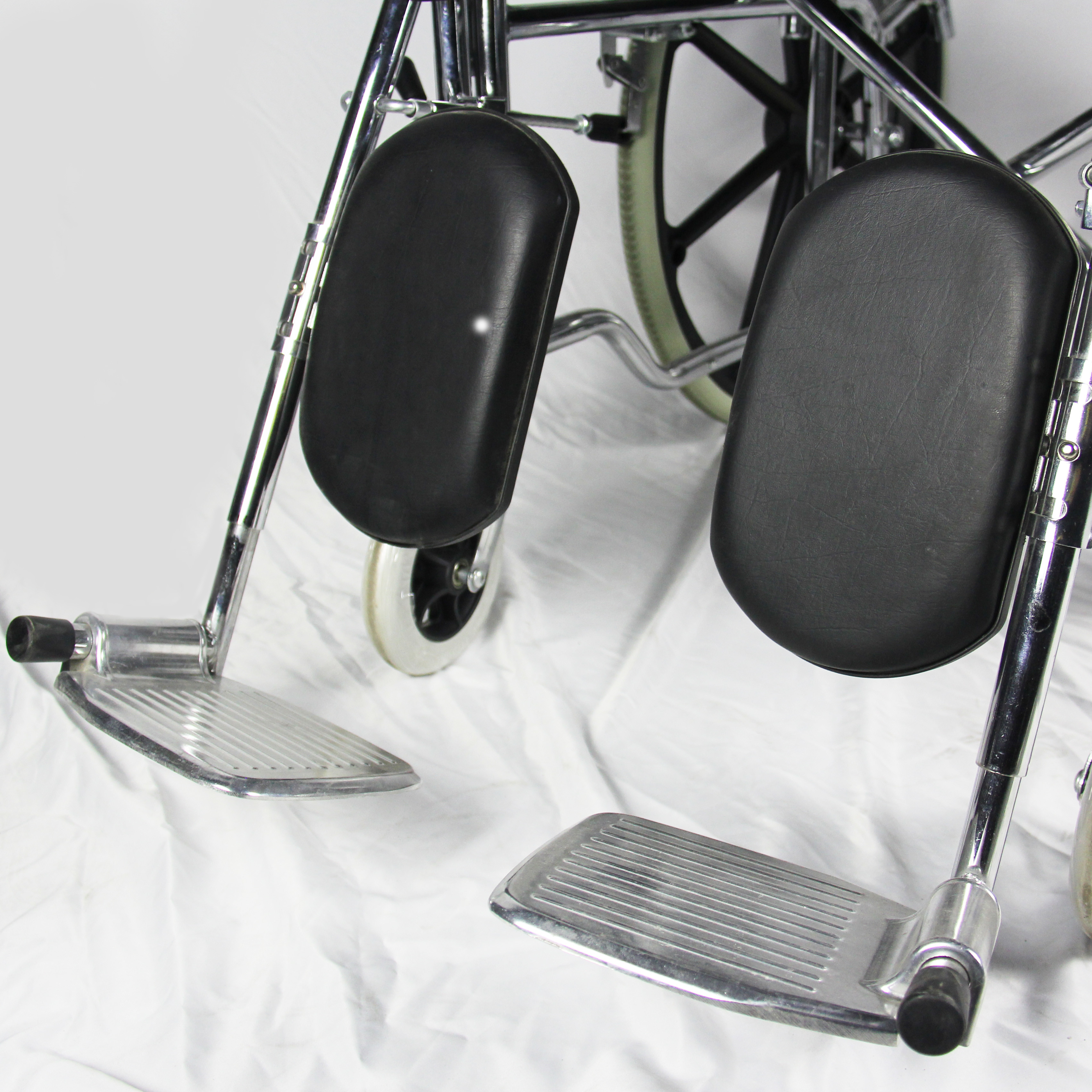 Multi-configuration High Back Folding Reclining Wheelchair With Commode and U-shape Seat