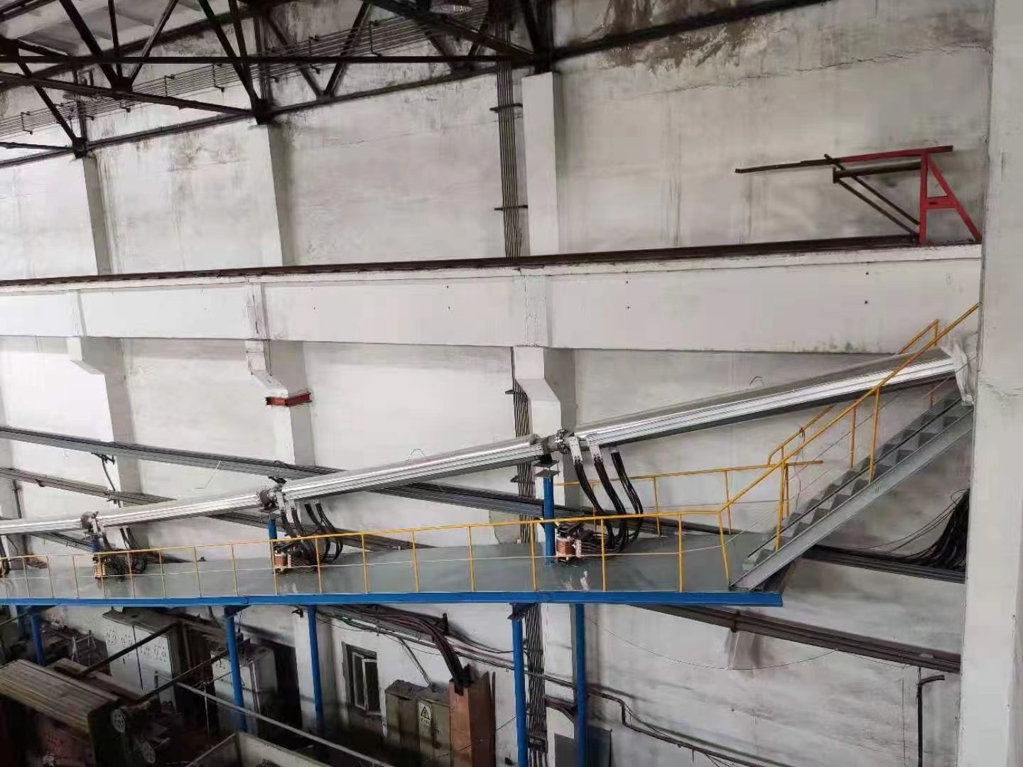 35kv CCV Lines 150+90+65 XLPE Extruder Machine For Power Cable 240 / 300 / 630 Square Mm