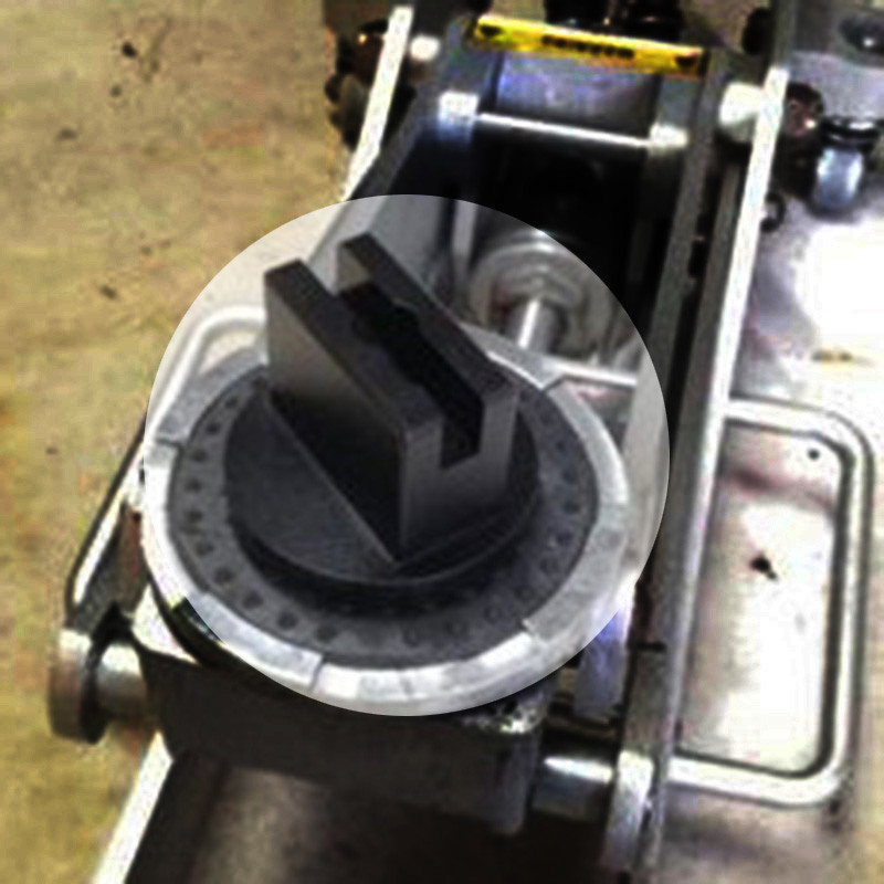 CNC Machining Aluminum Jack Pad For AUDI R8 , TT MK2 Jack Up Securely