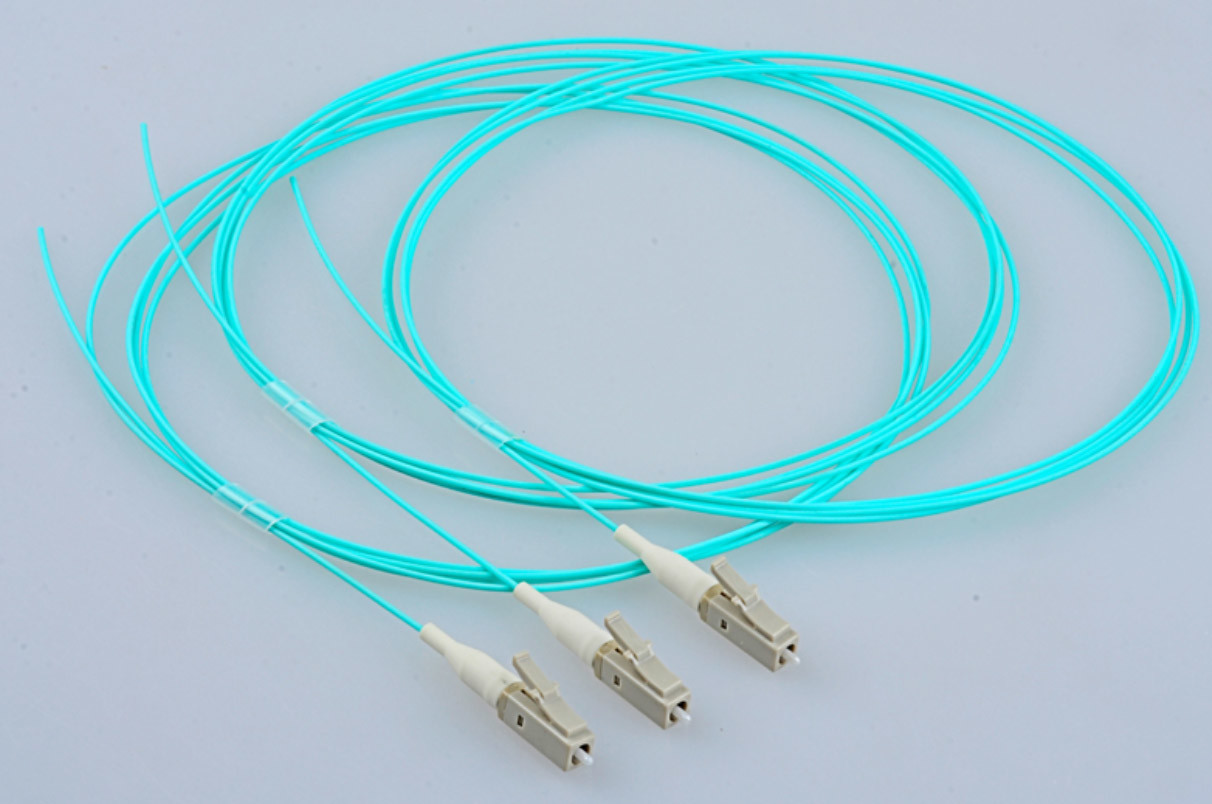 Simplex LC LC OM3 Patch Cord 50 / 125 10G Fiber Optic Pigtails PVC Cover