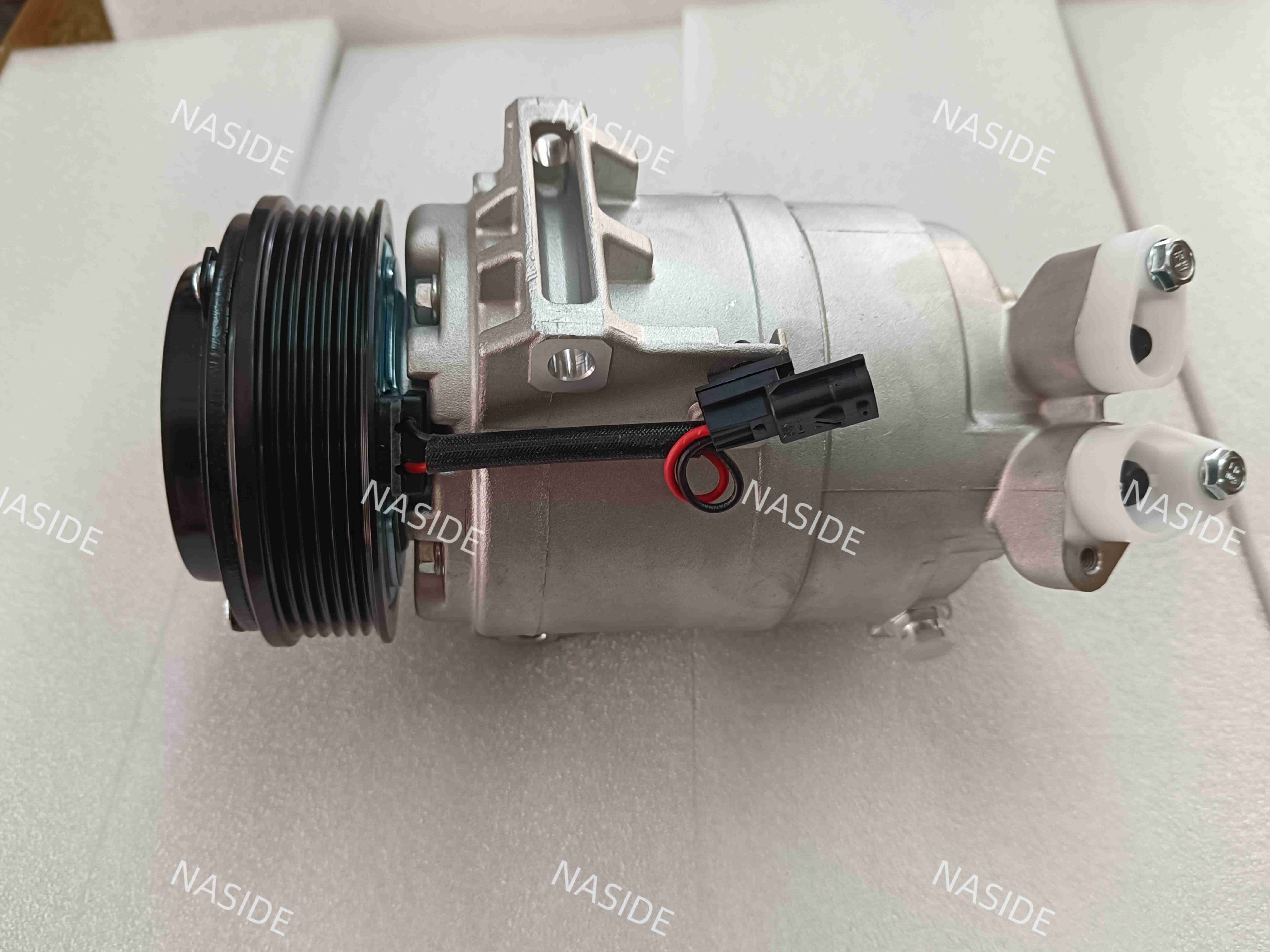 Auto AC conditioning compressor for NISSAN 92600JN30B DKS17D DS80015