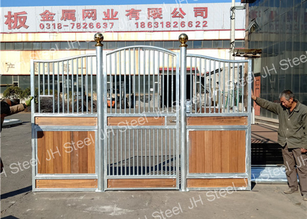 Outdoor / Indoor Inside Movablep Portable Horse Stable For Sale