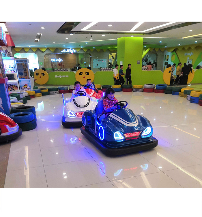 Multicolor Electric Operated Kids Bumper Car Amusement Park Rides