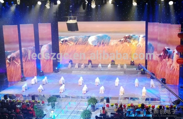 P16 Outdoor Advertising Led Screen Flexible Transparent Led Curtain Display Portable