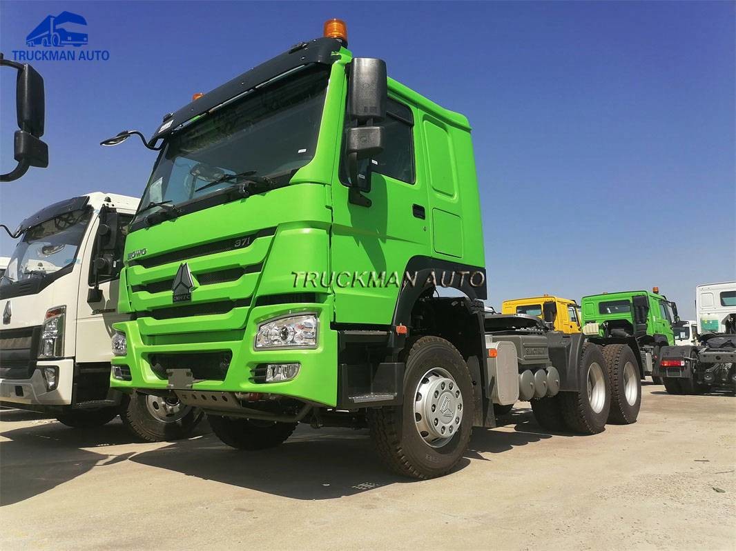 10 Wheel 70 Tons SINOTRUK HOWO 371HP Prime Mover Truck For Container Transport
