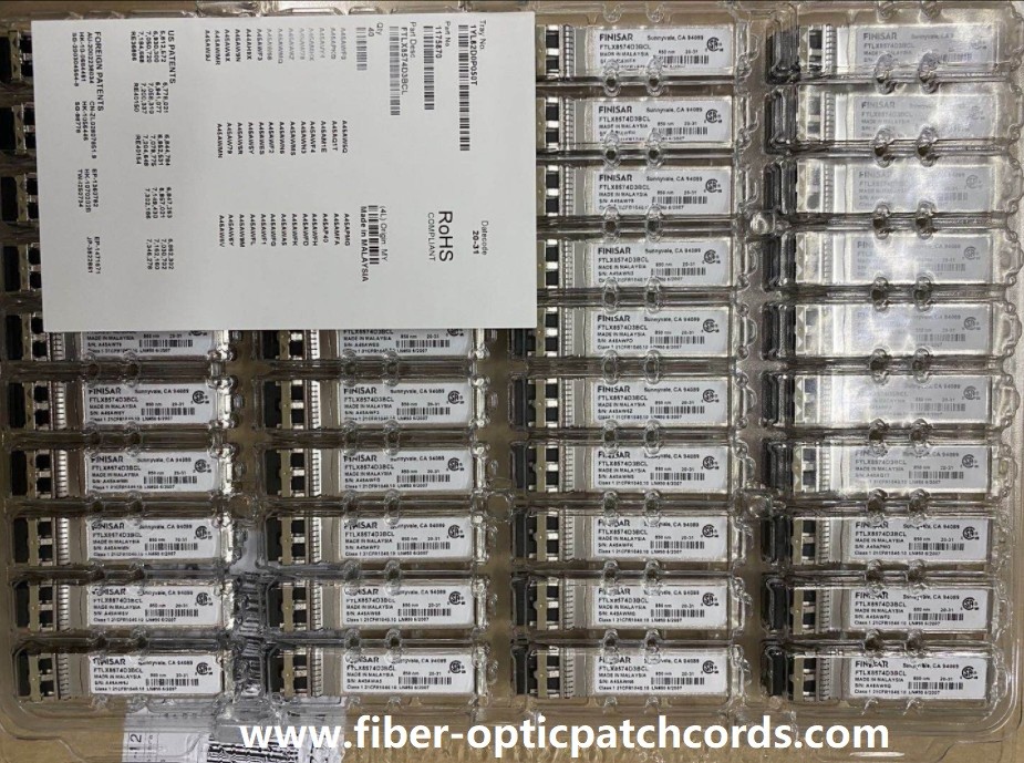 Finisar FTLC9551SEPM QSFP28 100GBASE-SR4 ONT OUT4 SFP Module 850nm 100M OM4 MMF 4x25/28G MPO12