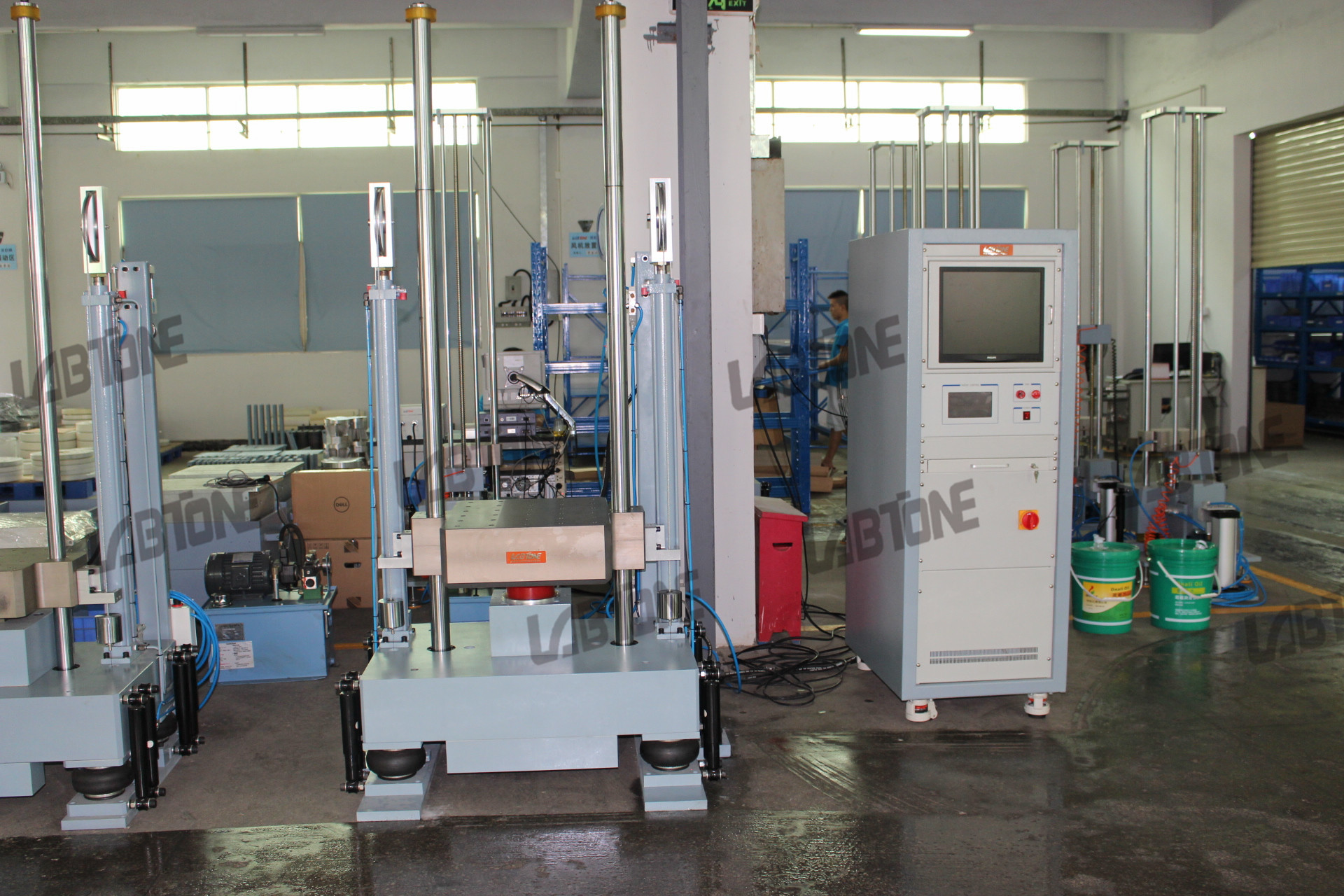 UN38.3 Shock Test Equipment Meets Various Standards 100g 6ms, 50g 11ms