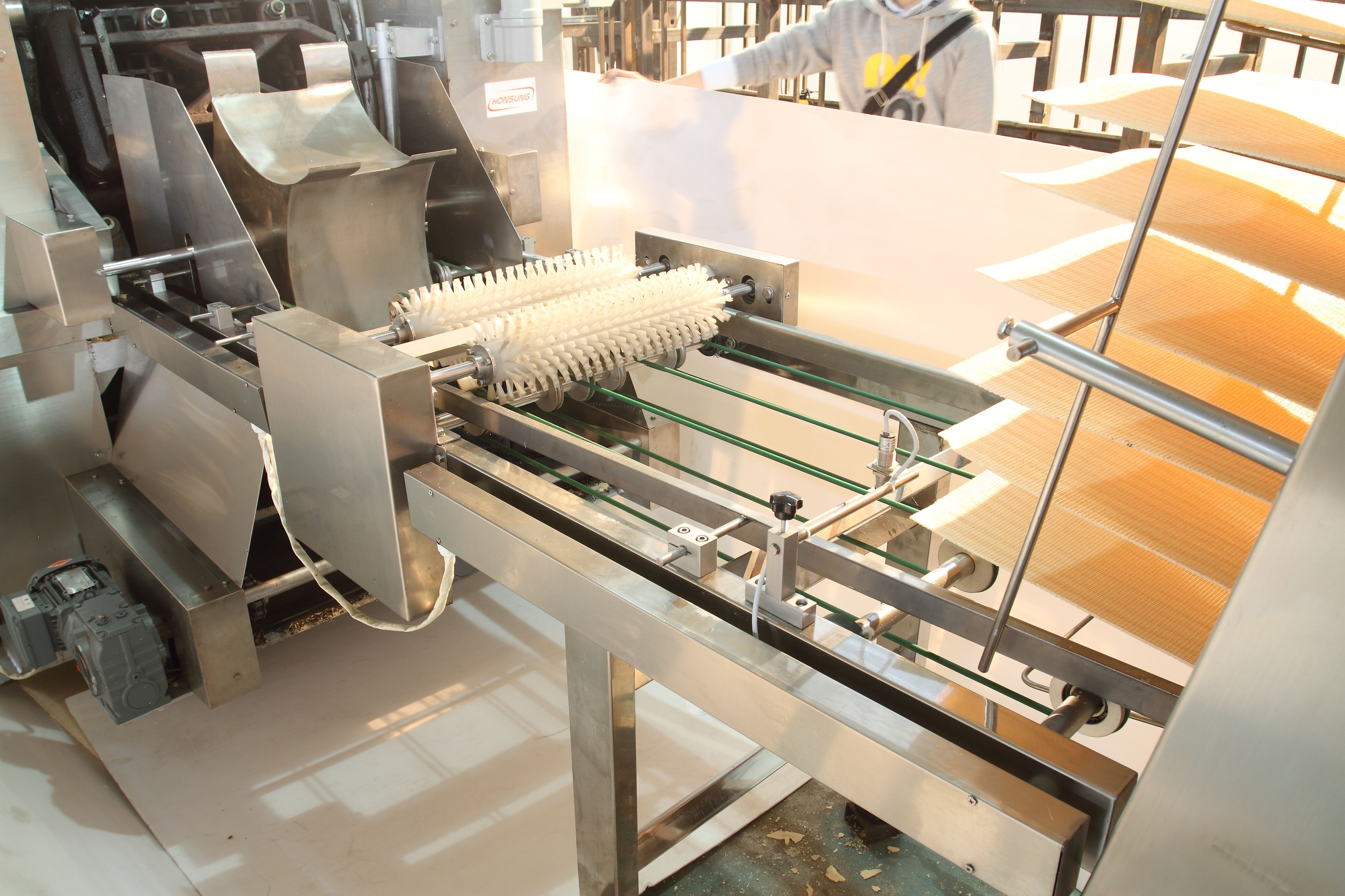 Long Service Life 240kg/H Wafer Biscuit Manufacturing Machine