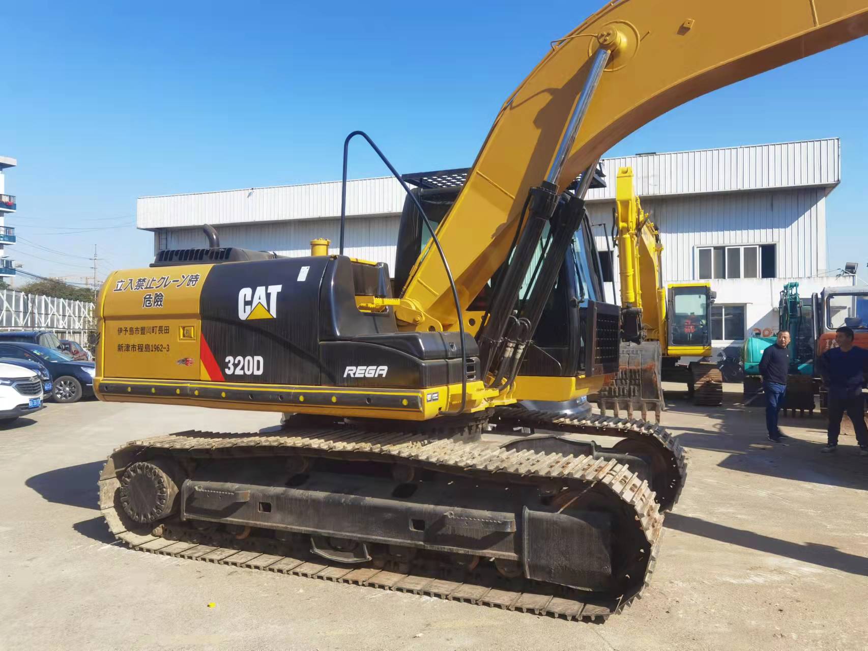 CAT Excavator 320D 1M Bucket Capacity 20T Operating Weight Low Working Hours