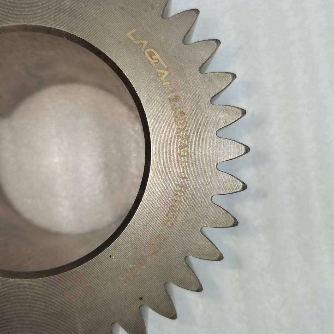 Intermediate Shaft Third Gear 12JSDX240T-1701050 for Schaakman Trucks Transmission