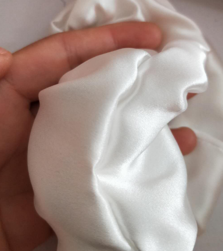 Custom 22mm Mulberry Silk Scrunchies 0.03kg Elastic Hair Bands