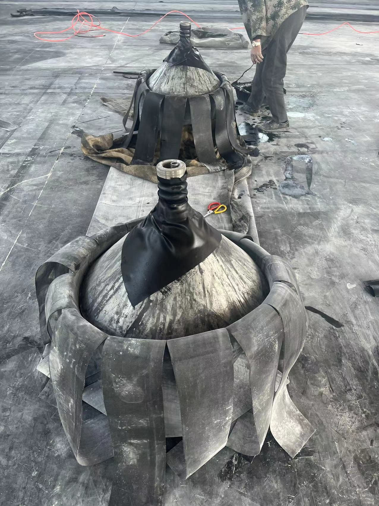 Customized Marine Rubber Airbags For Salvage To Assist Ships In And Out Of Water