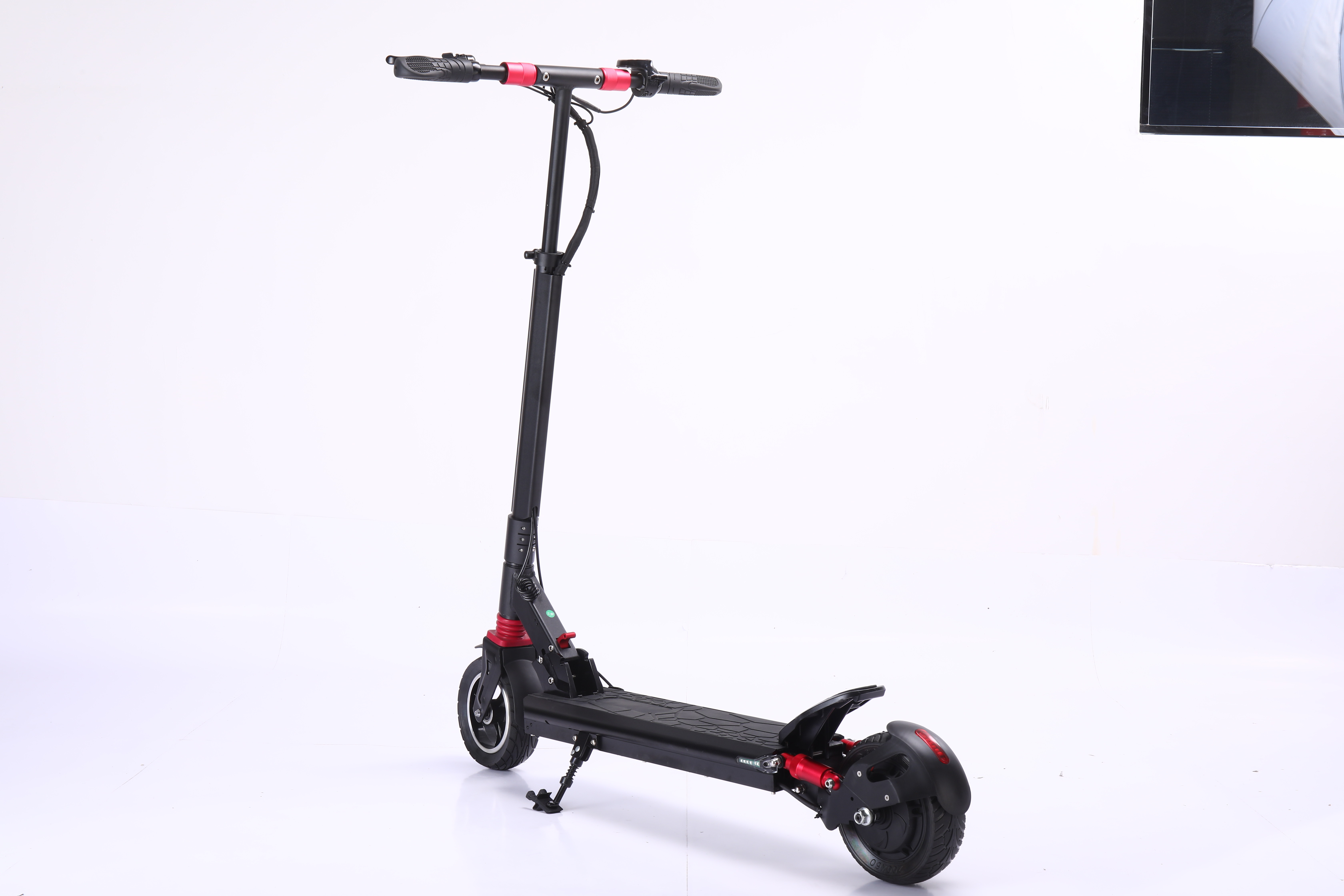On sale 90mph 250km Range Electric Scooter With Hub Brake