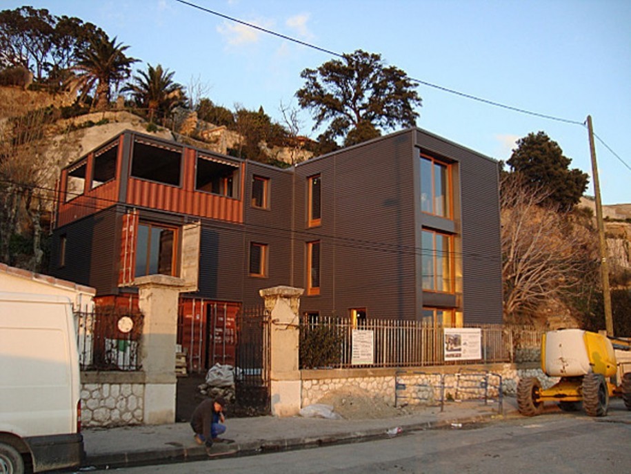 Beautiful Prefab Container Homes Aluminium Windows Shopping Center Market Bazaar With Glass Door