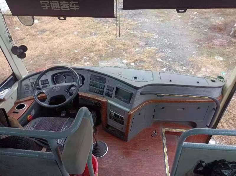 Used Bus And Coach 2016 Year Used Yutong ZK6115 Bus Luxury Bus Price 60 Seater Bus