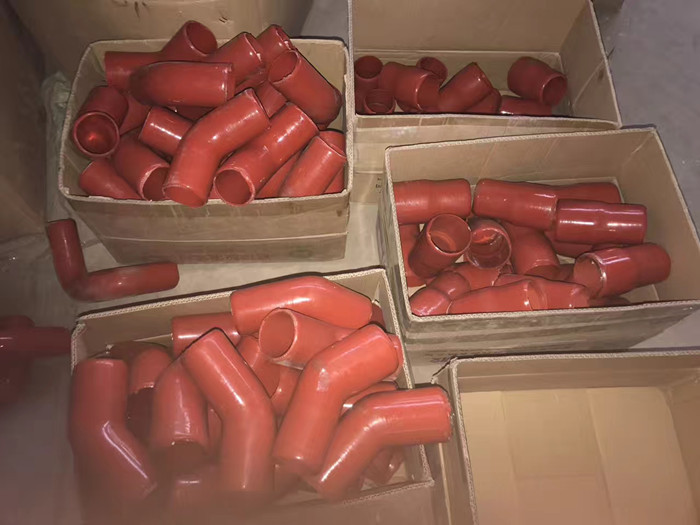 100% Virgin Red Silicone Tube Extrusion For Corona Roller Or Transfer Water Air Oil