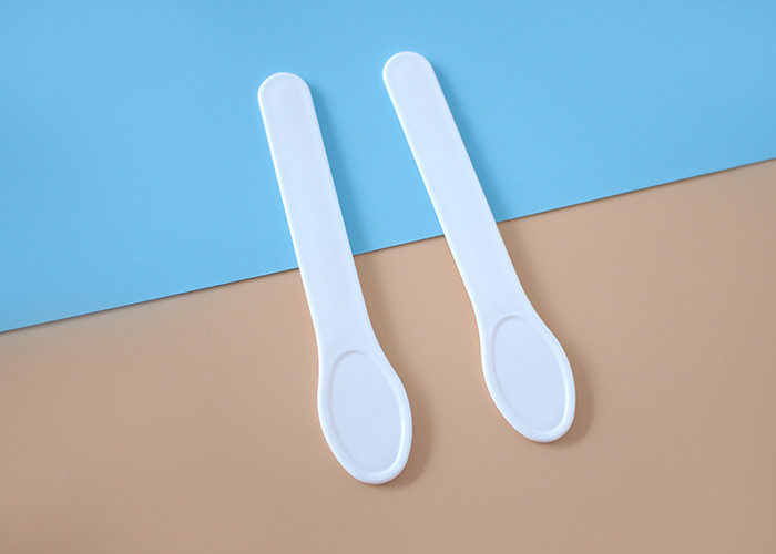 96.7mm HDPP Plastic Cosmetic Spatula Scoop For Skincare Jar