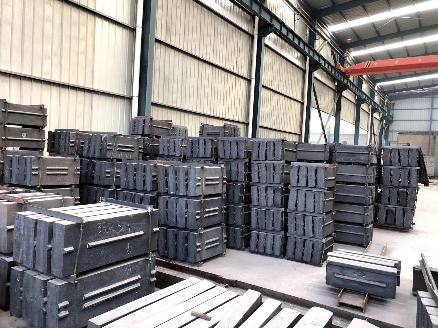 Limestone impact crusher impactor Hammer blow bar Spare Parts