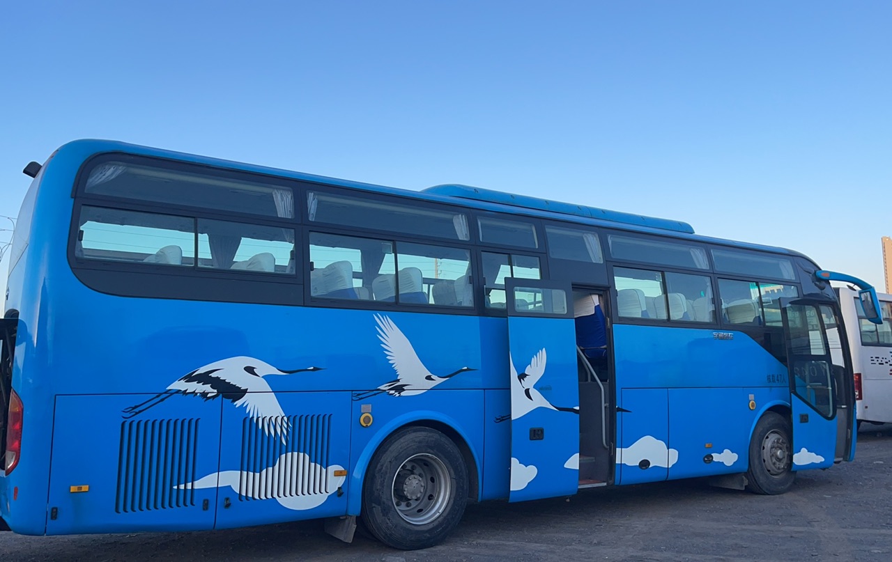 Manual Transmission 48 Seats Used Coach Bus with Euro 3 Emission Standard