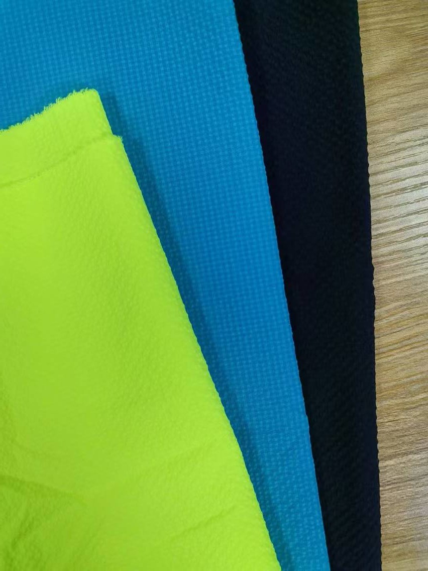 75D+75D*75D+75D 100%P 111GSM High elastic fabric