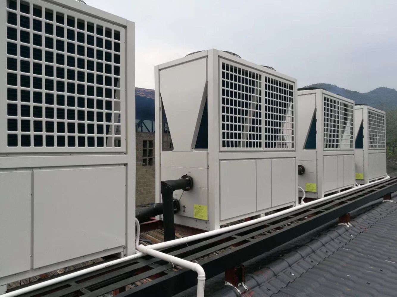 Meeting 30P-EVI Air to Water Heat Pump Outdoor Installation for Low Ambient Temperature -25C