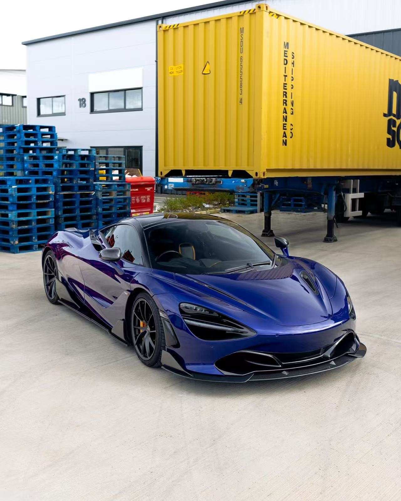 Blue 720s Wide Body Kit McLaren Carbon Fiber Front Lip Diffuser Spoiler Kit