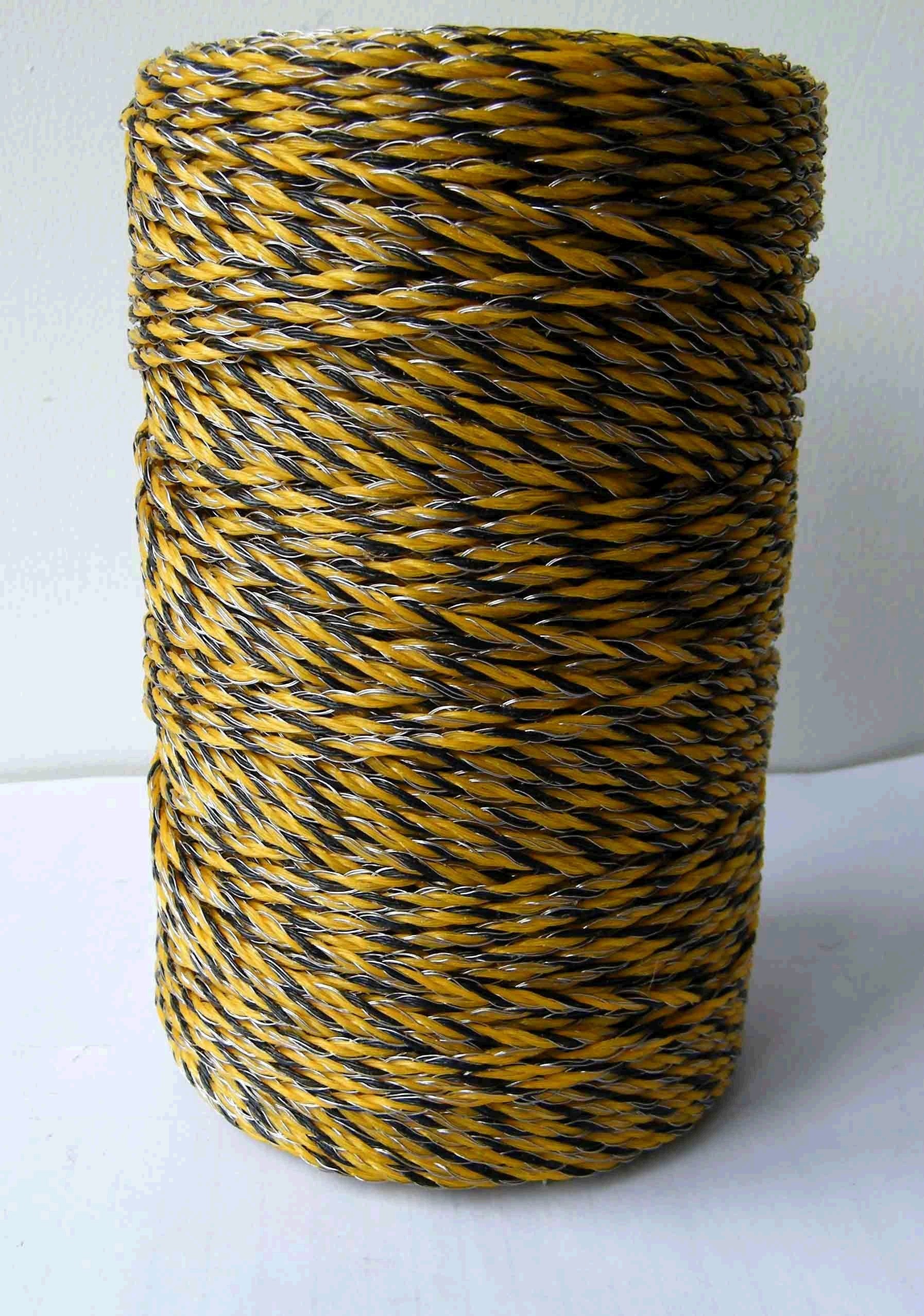 China supplier electric fence temporary poly rope for animal farm fence QL721