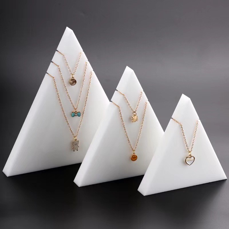 Modern Design Triangle Acrylic Necklace Display Stand Holder For Jewelry Shop
