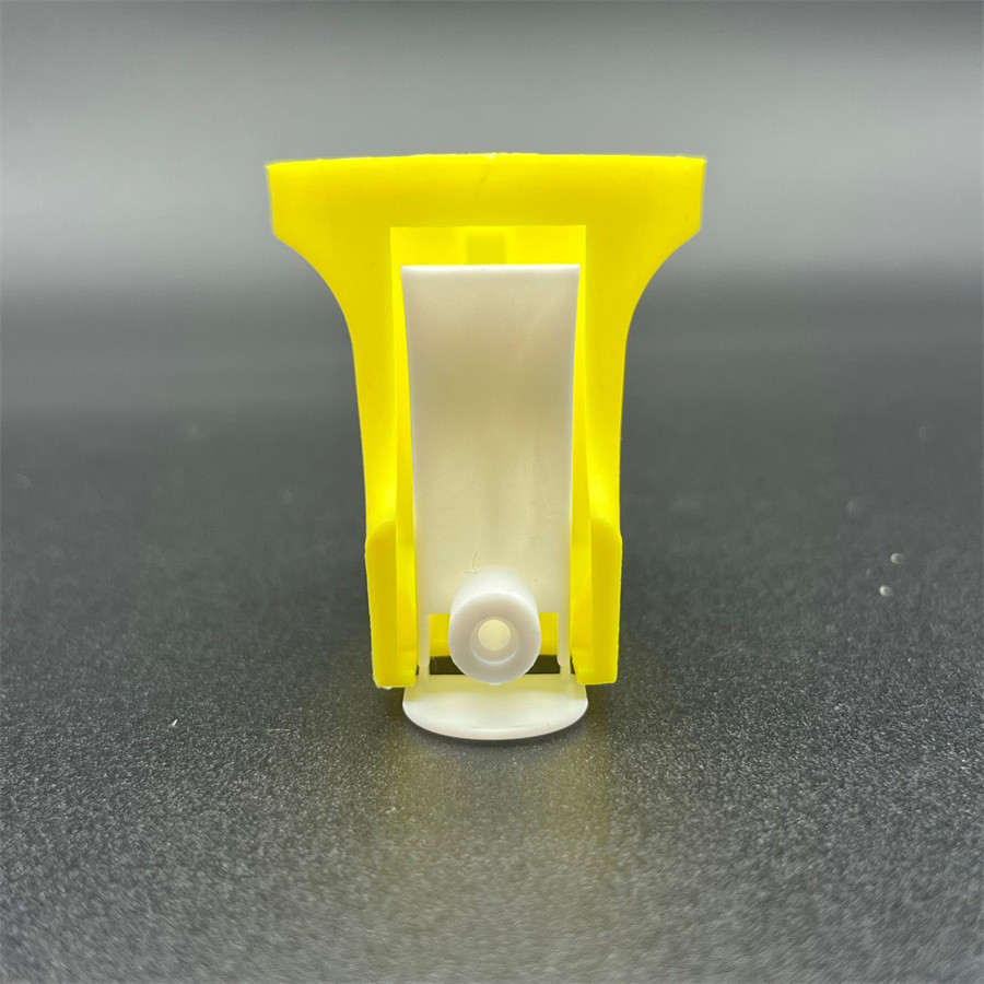 Precision Spray Trigger Gun for Automotive Care - Fine Mist, Adjustable Pressure