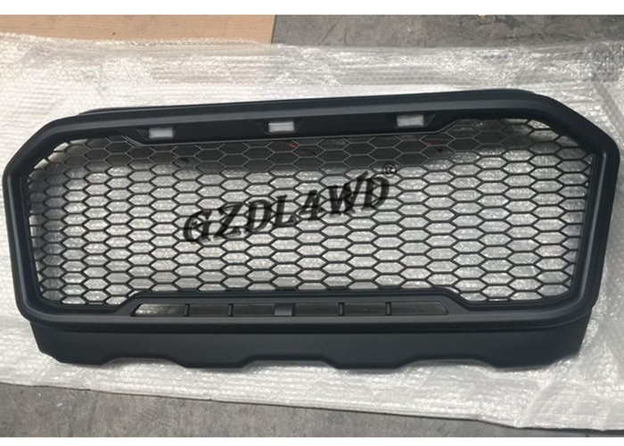 Ranger PX2 T7 2015 Onwards Front Grille With 3 Yellow LED Lights