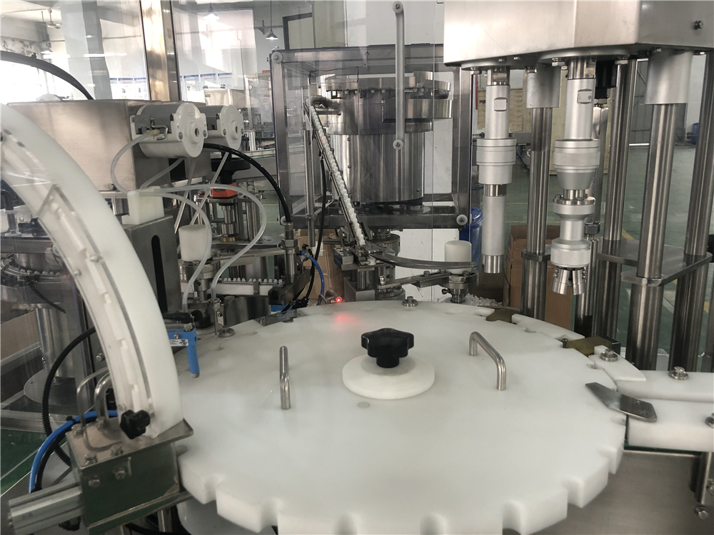 SGS Eye Drop Aseptic Filling Machine Pneumatic Driven