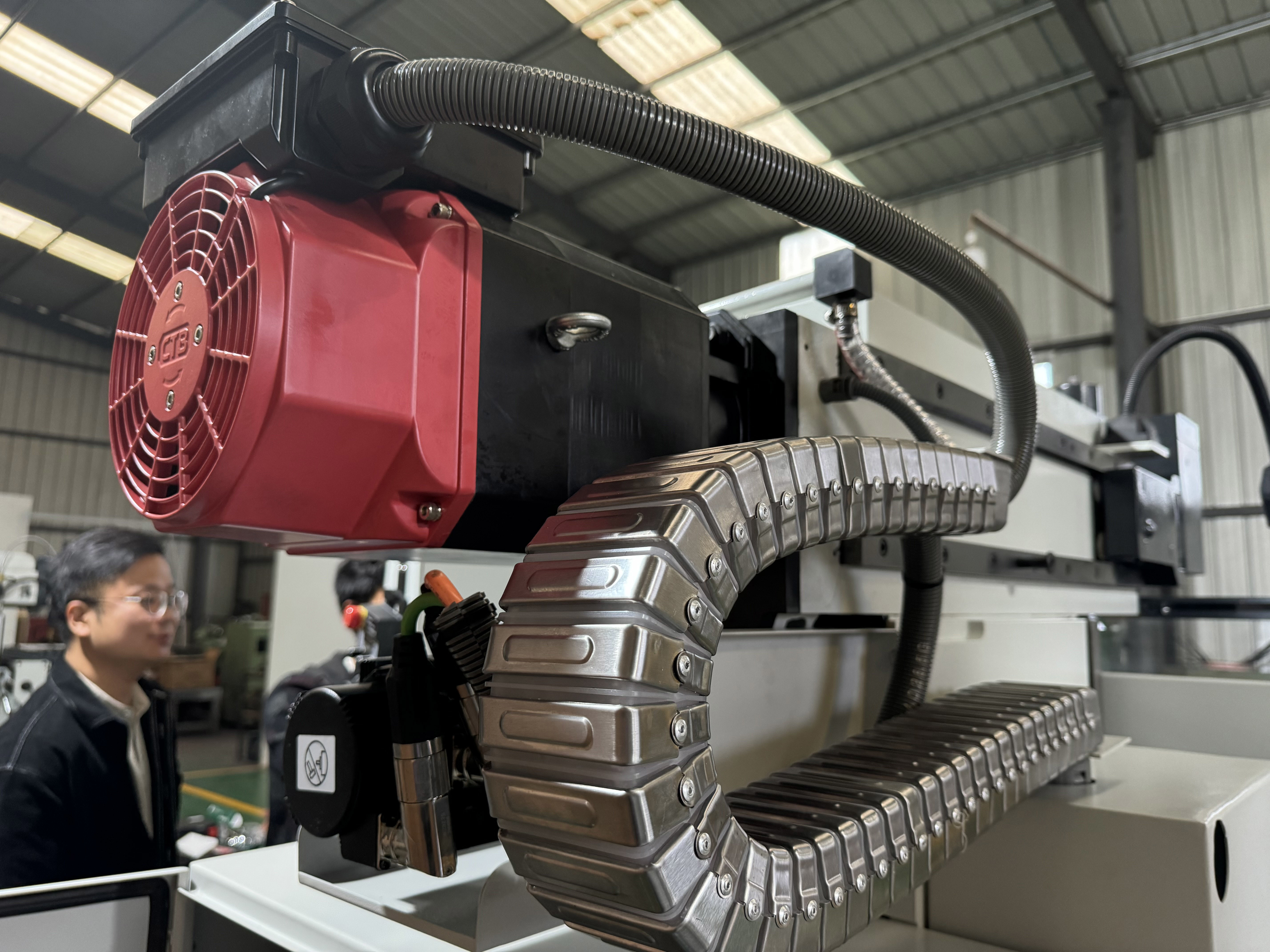 CNC Manual Universal Tool Milling Machine XKH8140A Lifting Table Universal CNC Milling Machine