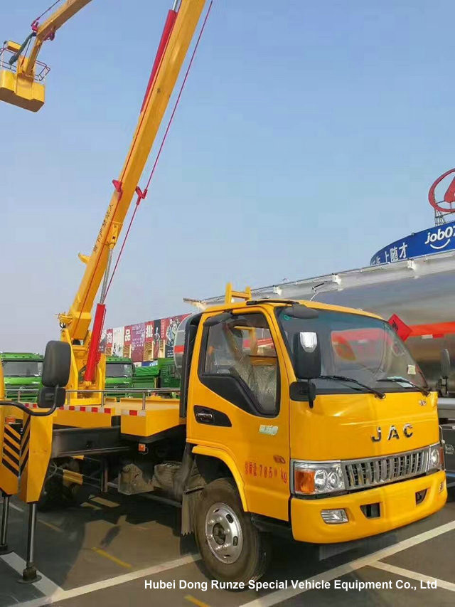 Hydraulic Rising Truck Mounted Aerial Platform , 16-18 Meter High Altitude Trucks