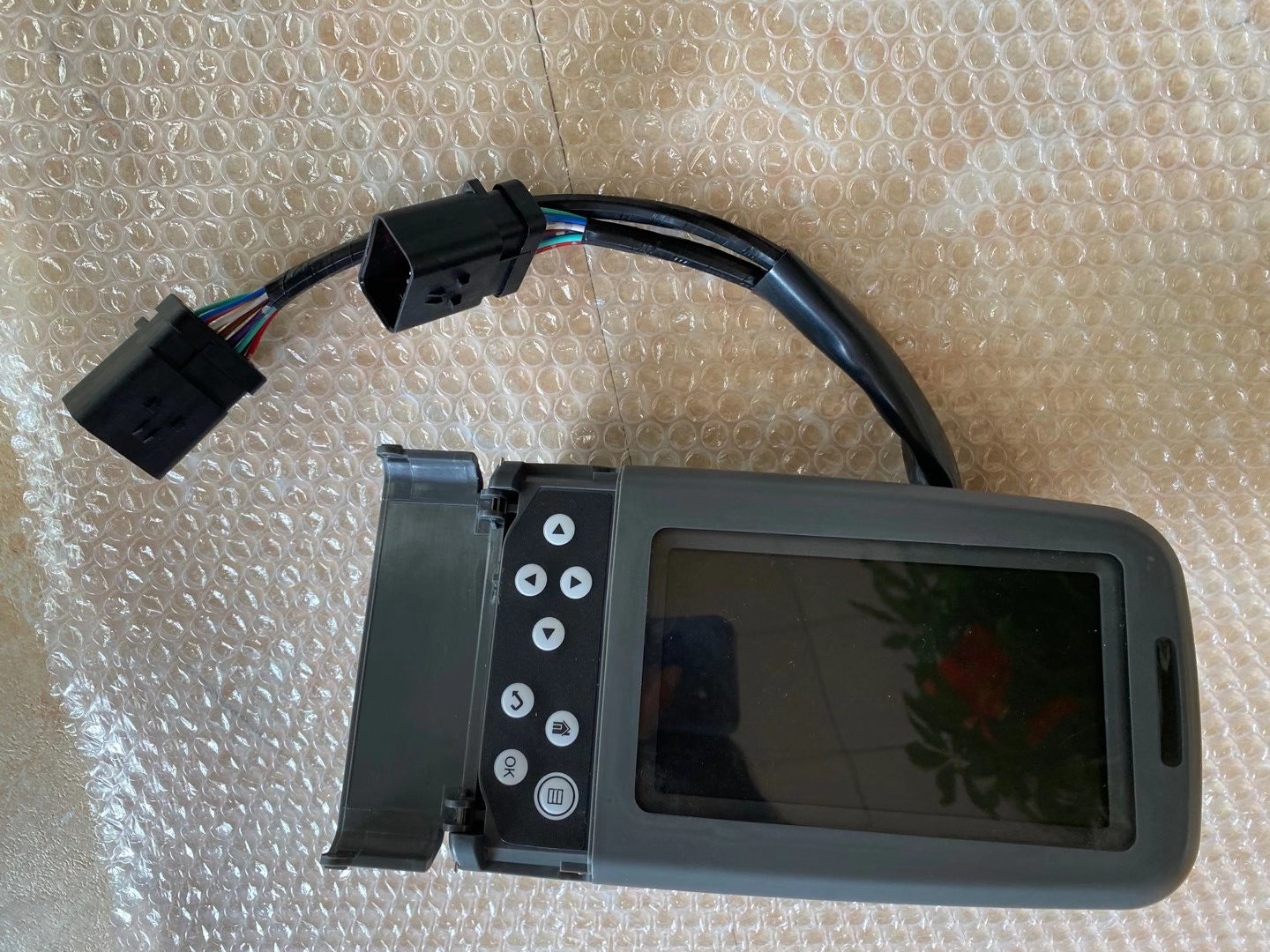 Monitor Marine C27 MPD Panel Parts C30 Monitor assembly C32 Screen Spare C18 Display Group