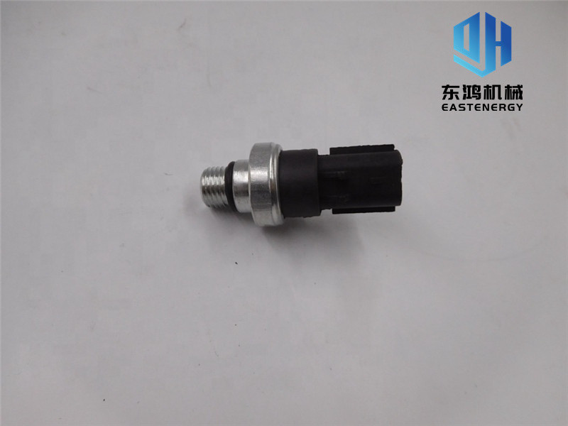 New Excavator Diesel QSB6.7 Engine Oil Pressure Sensor 4076930 Suitable For 200-8 220-8