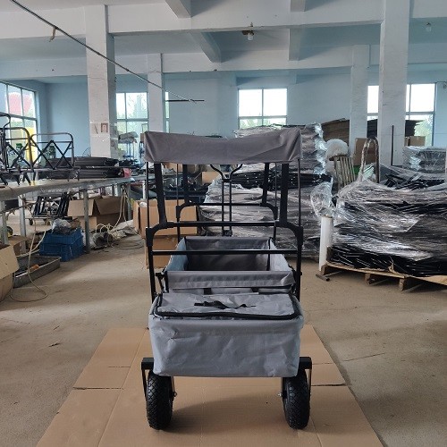 87cm Beach Folding Wagon With Canopy 106cm Folding Beach Trolley 600D Oxford Fabric