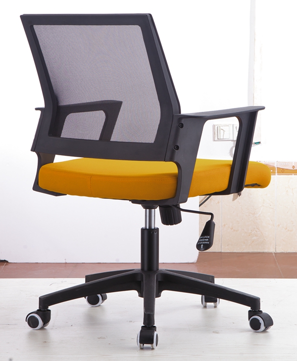 ergonomic mesh office chairs for office staffs with wheels