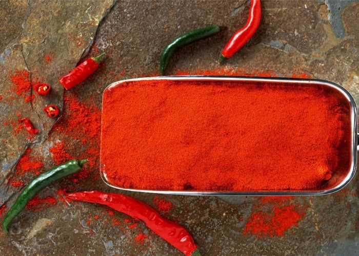 99% pure and high-quality Chili powder
